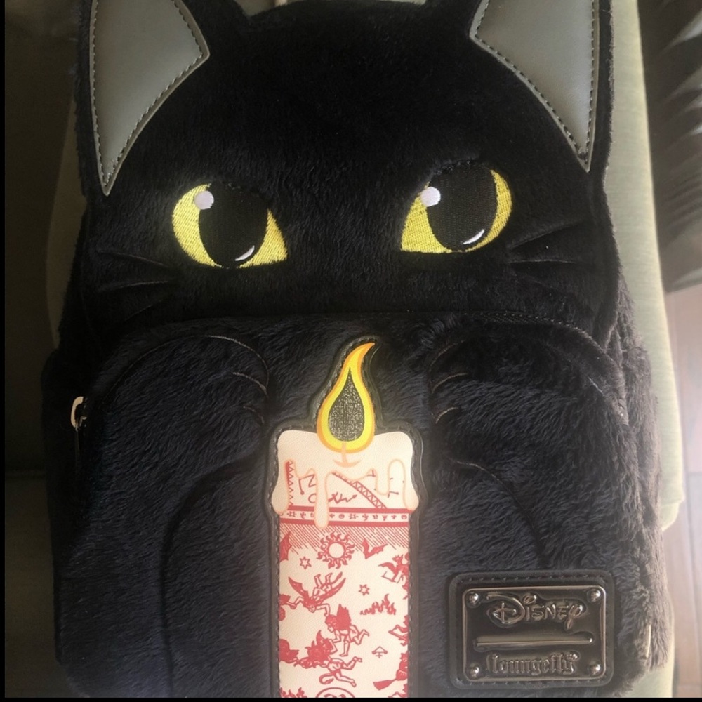 *NWT* LOUNGEFLY HOCUS POCUS - BINX BACKPACK